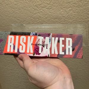 Mac eyeshadow palette